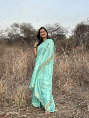 Blue kota silk blend saree with unstitched blouse piece 3