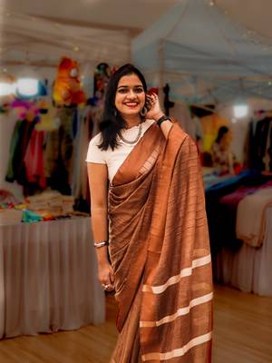 Brown kota viscose saree with unstitched blouse piece 2