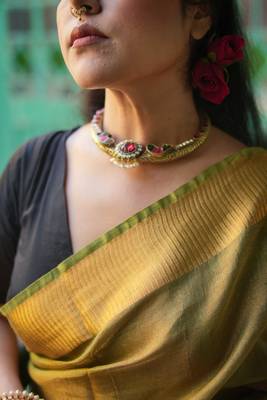 Green tissue linen saree with unstitched blouse piece 4