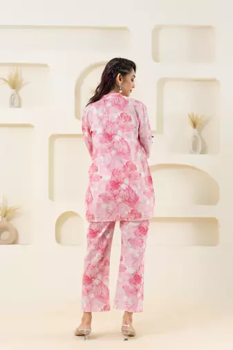 White flower abstract printed pure cotton top