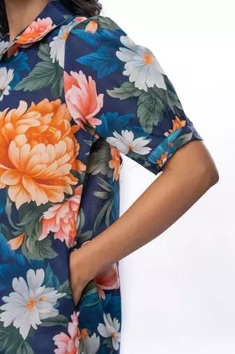 Bold floral buttoned down cotton printed top