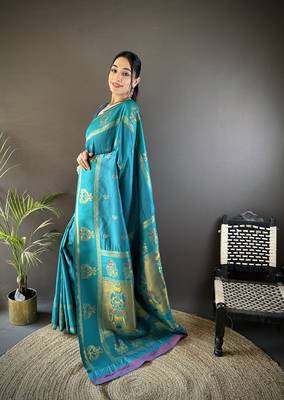 sky blue silk blend meenakari zari weaving paithani saree 2