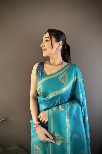 sky blue silk blend meenakari zari weaving paithani saree