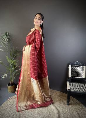 brick red silk blend small butti zari weaving border banarasi saree 2
