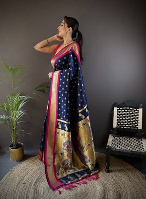 navy blue silk blend butti zari weaving kanchipuram saree 2