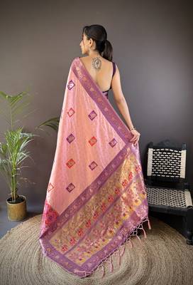 light pink silk blend small butti zari weaving banarasi saree 4