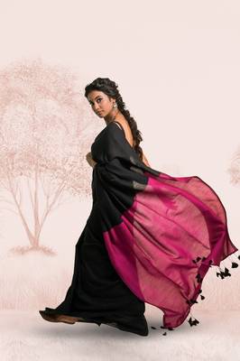 black handloom cotton acrylic saree 3