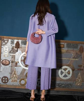 Nano pearl purple embroidered hand bag 2