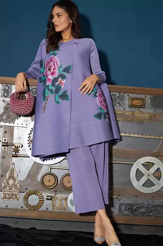 Nano pearl purple embroidered hand bag