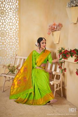 perot floral paithani silk blend  woven saree with matching blouse 3