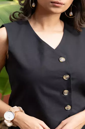 Black cotton solid vest coat