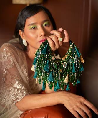 Green velvet embroidered handbag 3