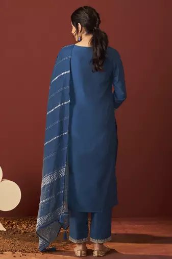 Blue chinnon embroidered kurta set with dupatta for women
