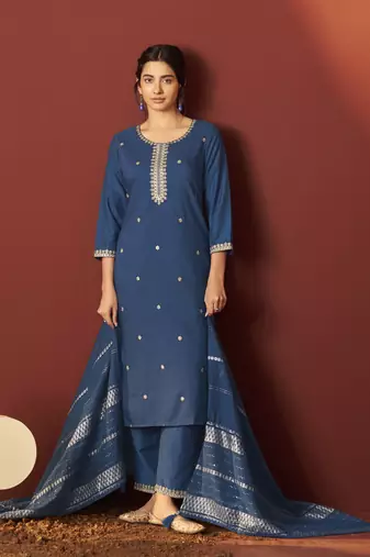 Blue chinnon embroidered kurta set with dupatta for women