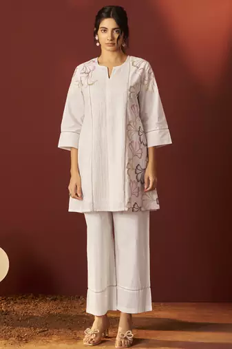 Off white pure cotton printed co-ord set for women