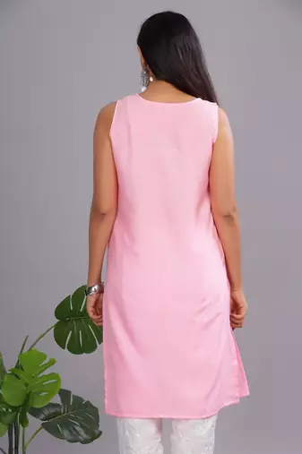 Floral Embroidered Cotton Chikankari Straight Kurta for Women