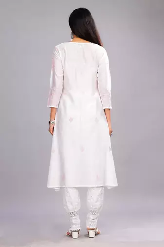 Women White Cotton Chikankari Kurta | Embroidered Ethnic Wear