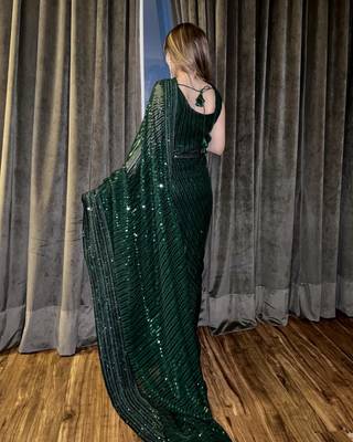 green Georgette sequin saree With Blouse 2