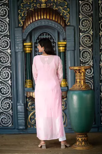 Gulabo-chikankari-georgette-kurta