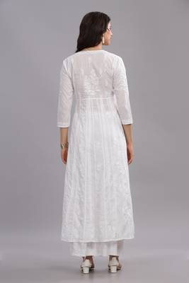 Chikankari Cotton kurta For Ethenic Wear 2