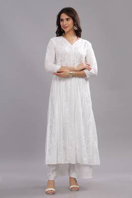 Chikankari Cotton kurta For Ethenic Wear 3