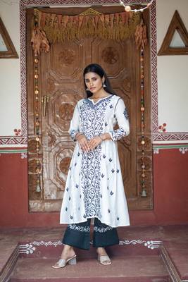 Womens chikankari chanderi kurta 4