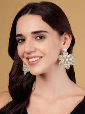 snowflake silver & white star shaped handcrafted chandbalis 2