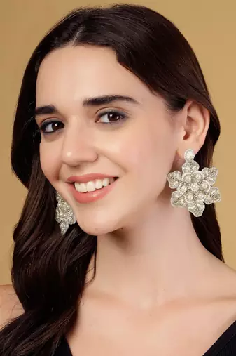 snowflake silver & white star shaped handcrafted chandbalis