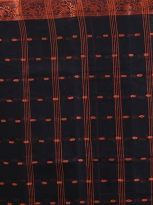 Black pure cotton tant saree with woven designs 4