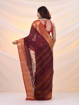 Dark red pure cotton tant saree with zari border 3