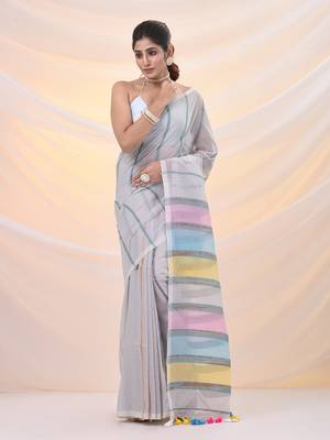 Off white cotton handspun soft saree with stripe pattern 1