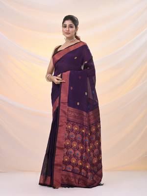 Purple linen handwoven saree with zari borders 2