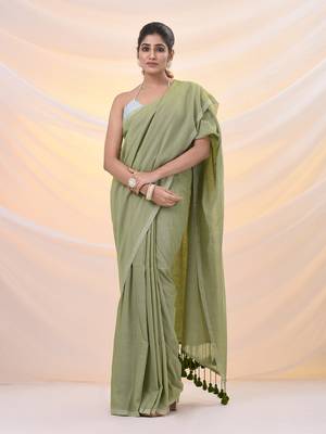Green cotton handwoven soft saree with pompom 1