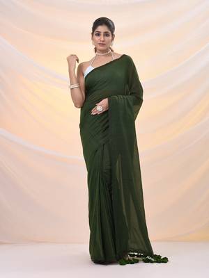 Moss green cotton handwoven soft saree with pompom 1