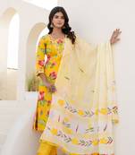 Mustard women floral printed aline kurta pant with dupatta set
