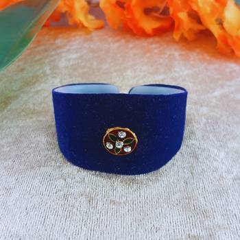 Blue acrylic kundan stud free size bracelets 1