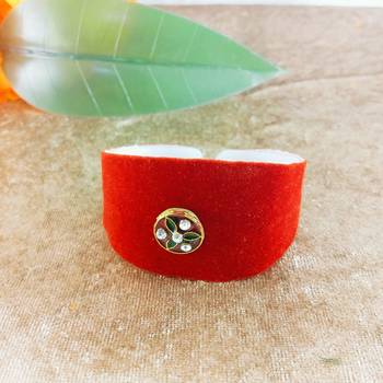 Red acrylic kundan stud free size bracelets 1