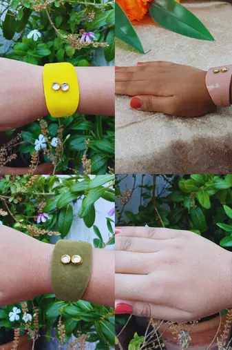 Multi acrylic kundan stud free size bracelets combo