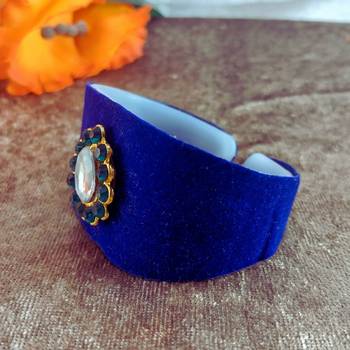 Blue acrylic kundan stud free size bracelets 3