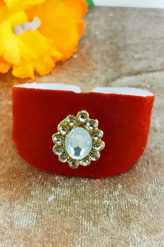 Red acrylic kundan stud free size bracelets