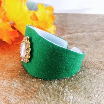 Green acrylic kundan stud free size bracelets 3