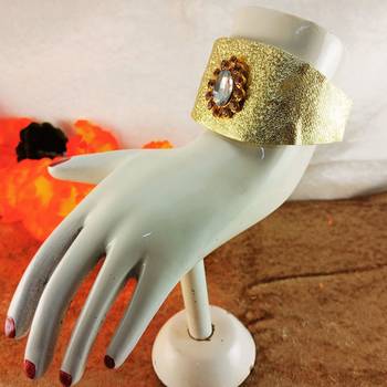 Golden acrylic kundan stud free size bracelets 2