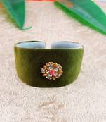Dark green acrylic kundan stud free size bracelets
