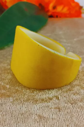 Yellow acrylic plain free size bracelets