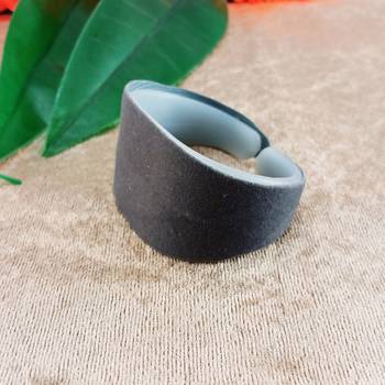 Grey acrylic plain free size bracelets 3