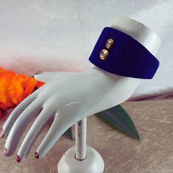 Blue acrylic kundan stud free size bracelets 2