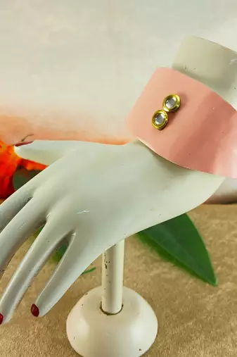 Pink acrylic kundan stud free size bracelets