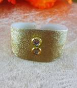 Golden acrylic kundan stud free size bracelets