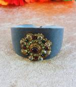 Grey acrylic kundan stud free size bracelets