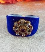 Blue acrylic kundan stud free size bracelets